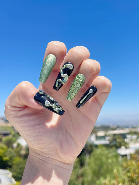 Emerald Noir
